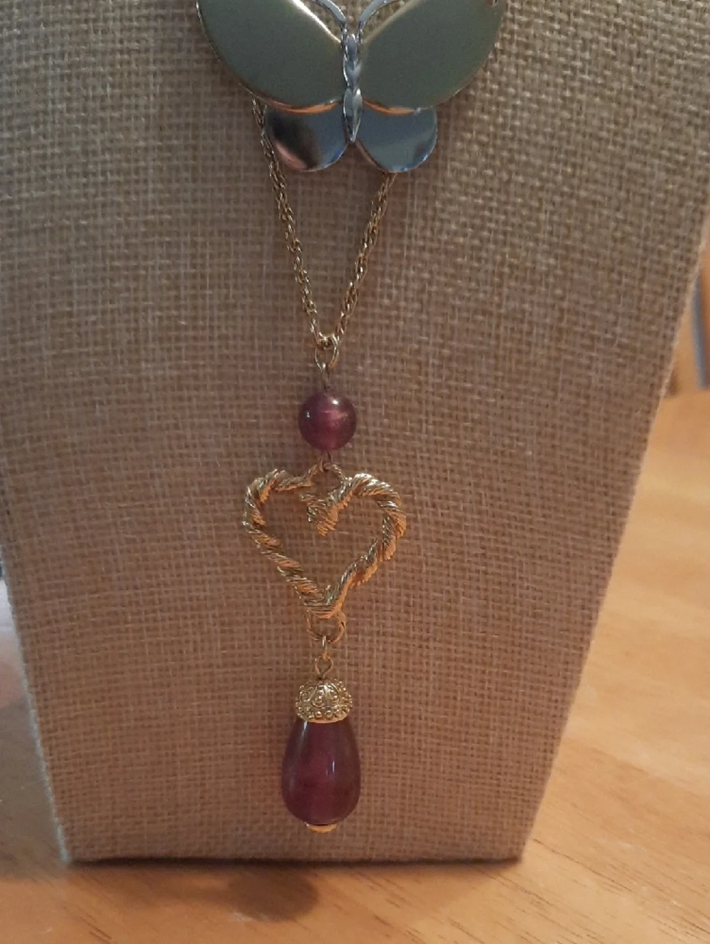 Avon Gold Butterfly Layered Necklace with Purple Drops - Picture 3 of 3